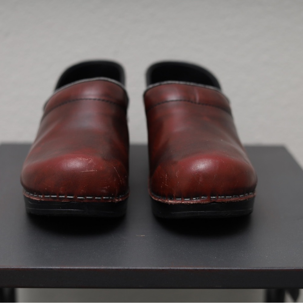 Dansko clogs - Picture 4 of 8